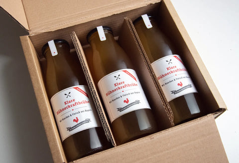 Klare Hühnerkraftbrühe / Knochenbrühe